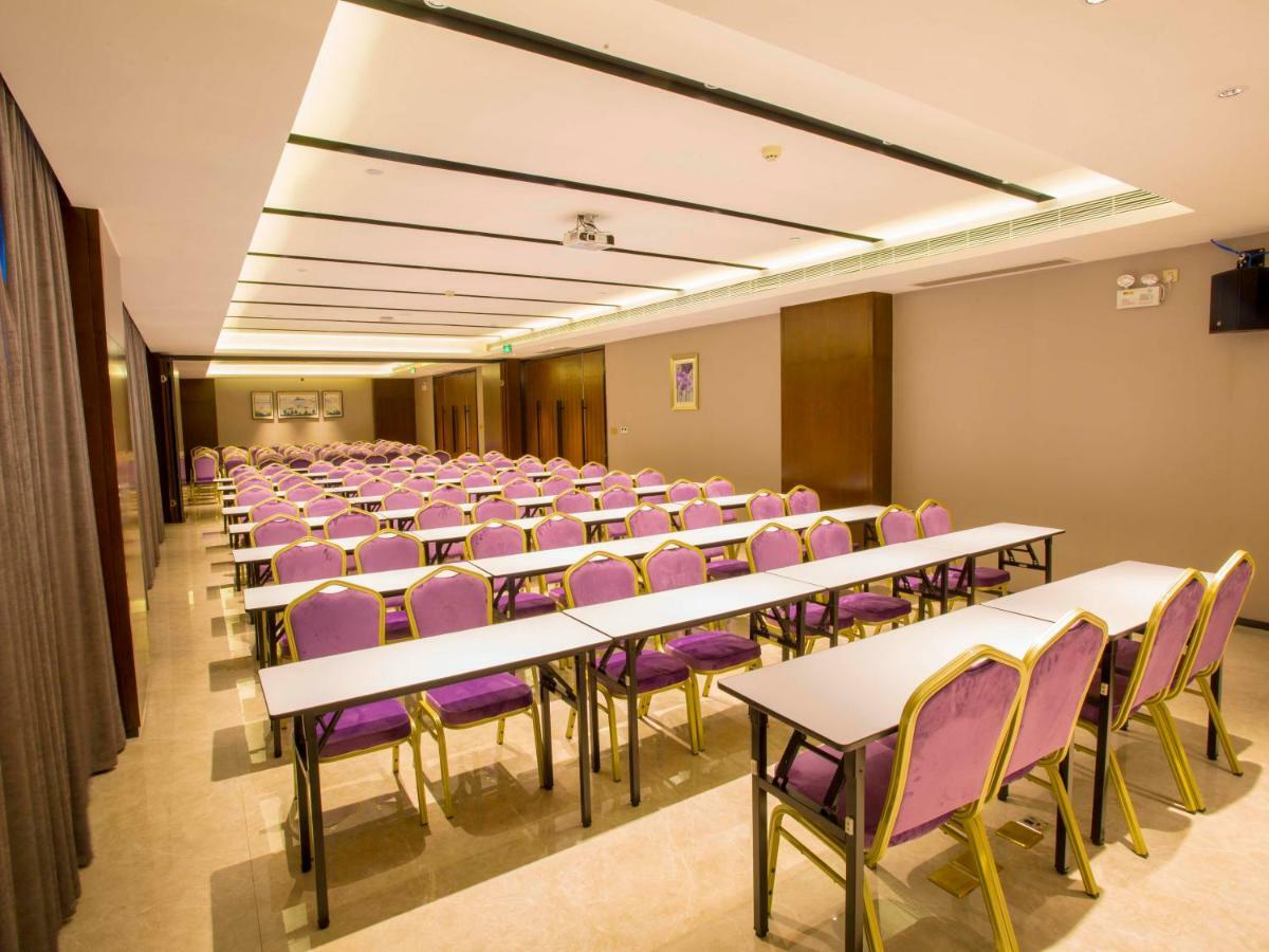 Borrman Hotel Nanning Railway Station Branch Kültér fotó